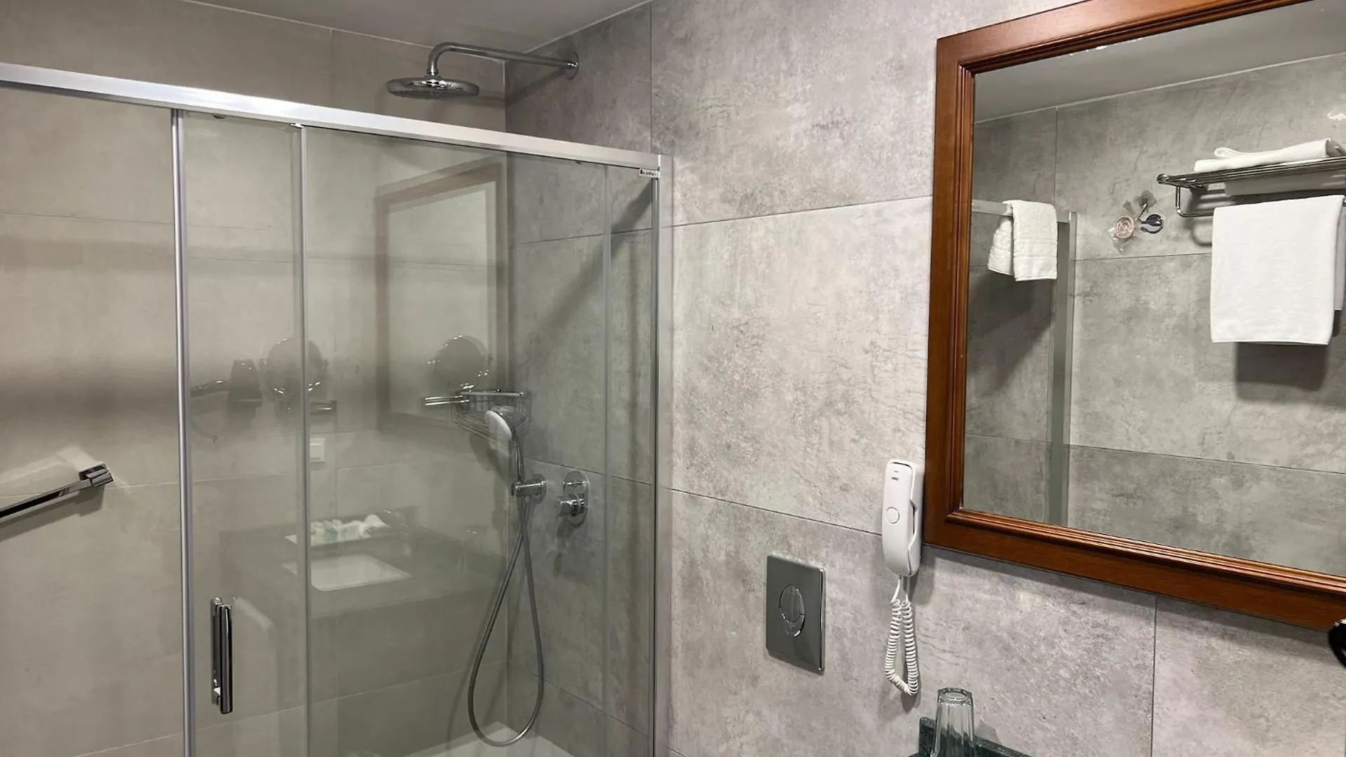 Glk Premier The Home Suites & Spa Istanbul Hotel